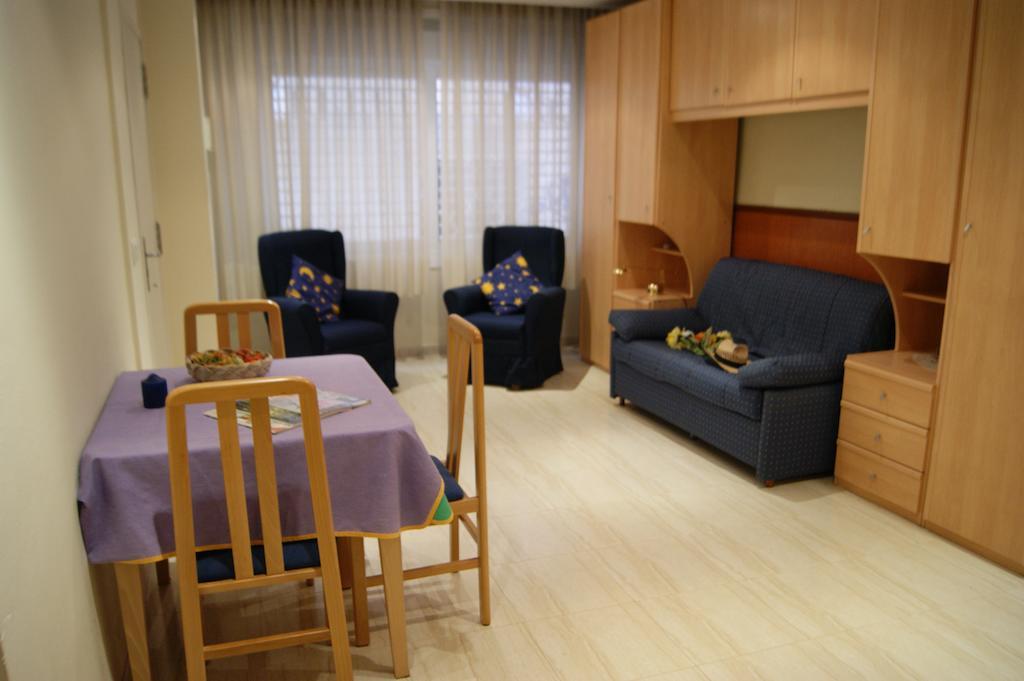 Agi Sant Antoni Apartamento Roses Quarto foto
